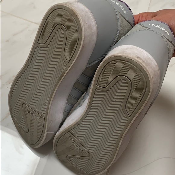 BOGO Adidas suede hi-tops 6.5 - Picture 4 of 9